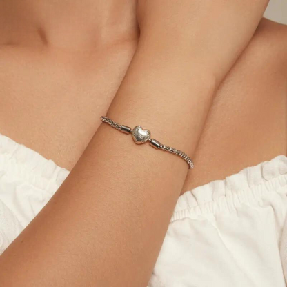 Brillo Estelar - Brazalete Cadena Serpiente con colgante de corazón - Sus Secretos